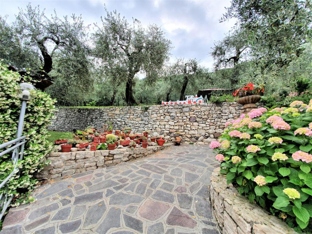 Apartamento Casa Valenti Brenzone sul Garda Exterior foto